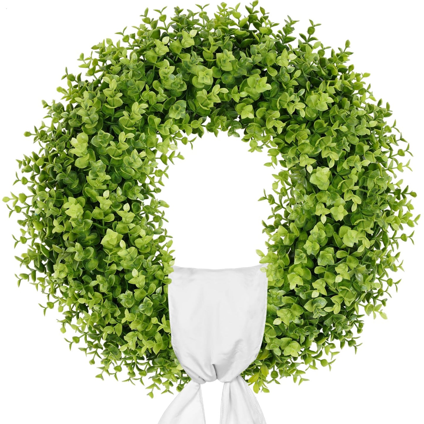 22" Boxwood Wreaths