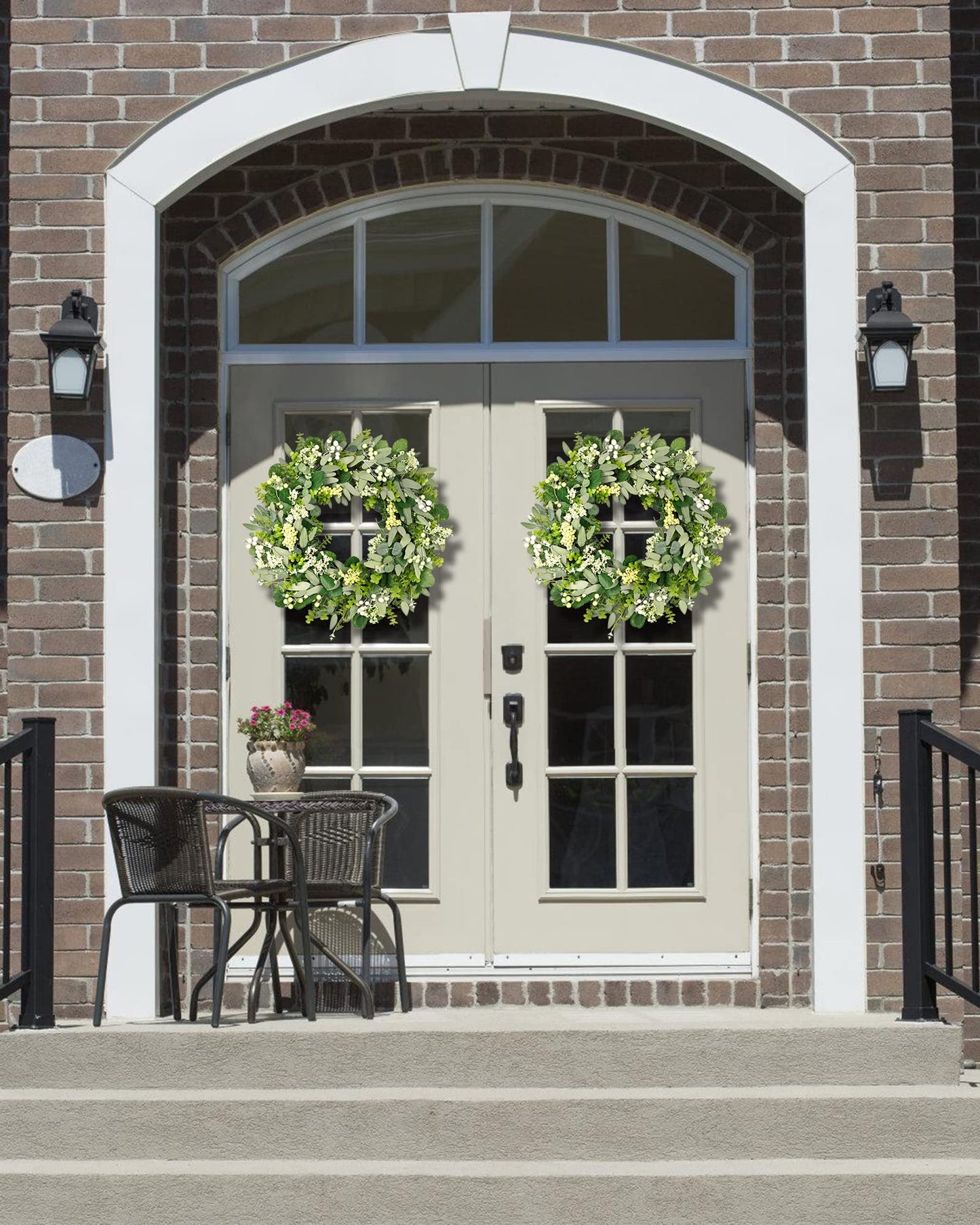 24" Artificial Eucalyptus Leaf Wreath